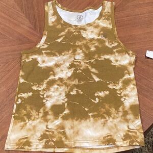 NWT Volcom tank